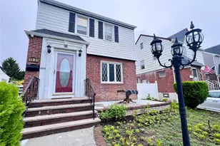 15-31 145th Pl, Whitestone, NY 11357 - Photo 3