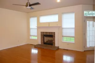 220 Roosevelt Dr, Fishkill, NY 12524 - Photo 17