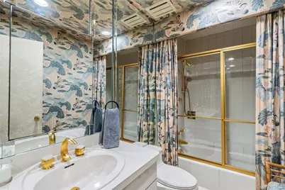 244 Estates Terrace S, Manhasset, NY 11030 - Photo 9