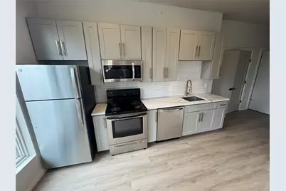 289 Main Street #301, Poughkeepsie, NY 12601 - Photo 3