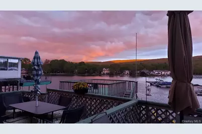 636 Jersey Avenue, Greenwood Lake, NY 10925 - Photo 5