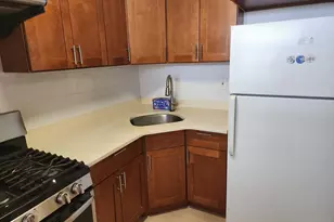 61-45 98th St, Rego Park, NY 11374 - Photo 5