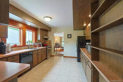 3253 State Route 52, Pine Bush, NY 12566 - Photo 17