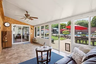 18 Executive Dr, Hauppauge, NY 11788 - Photo 19