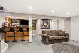 18 Executive Dr, Hauppauge, NY 11788 - Photo 25