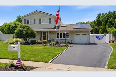 18 Executive Drive, Hauppauge, NY 11788 - Photo 1