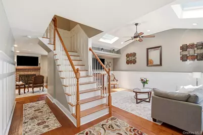 18 Executive Drive, Hauppauge, NY 11788 - Photo 5
