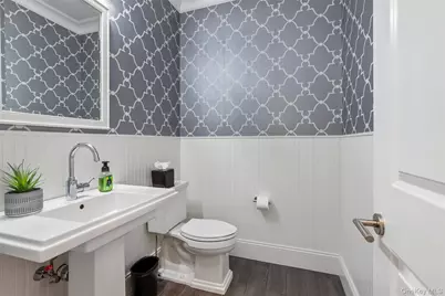15 Heritage Drive, Pleasantville, NY 10570 - Photo 23