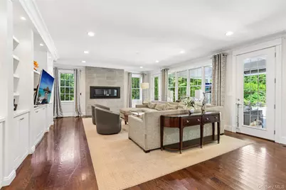 15 Heritage Drive, Pleasantville, NY 10570 - Photo 13