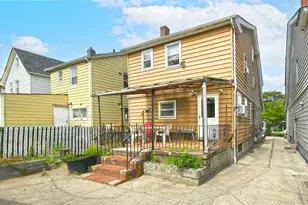 164-16 Goethals Ave, Jamaica, NY 11432 - Photo 19