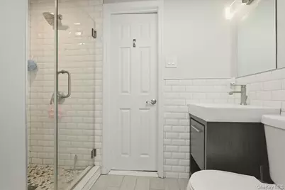 45 Cottonwood Lane, Westbury, NY 11590 - Photo 25