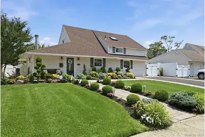 45 Cottonwood Lane, Westbury, NY 11590 - Photo 1