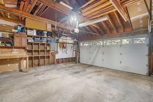 20 Oaktree Dr, Smithtown, NY 11787 - Photo 27