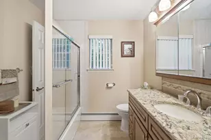 20 Oaktree Dr, Smithtown, NY 11787 - Photo 23