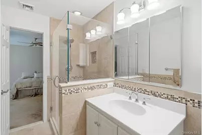 20 Oak Tree Drive, Smithtown, NY 11787 - Photo 25