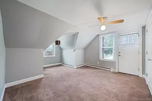 453 Dartmouth St, Westbury, NY 11590 - Photo 21