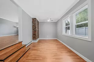 453 Dartmouth St, Westbury, NY 11590 - Photo 13