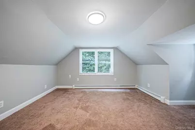 453 Dartmouth Street, Westbury, NY 11590 - Photo 19