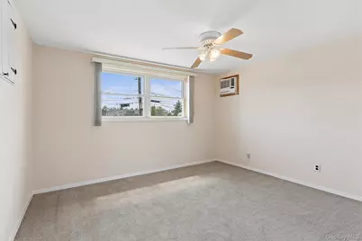 1016 Washington Avenue, Westbury, NY 11590 - Photo 19