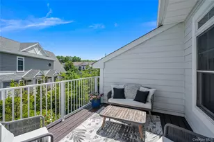 55201 Spruce Pond Cir, Plainview, NY 11803 - Photo 15