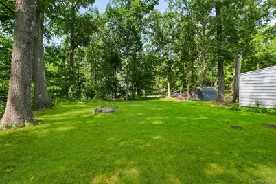 28 Mahopac Avenue, Amawalk, NY 10501 - Photo 21