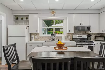28 Mahopac Avenue, Amawalk, NY 10501 - Photo 5