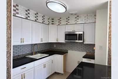 114-07 159th Street, Jamaica, NY 11434 - Photo 11