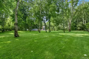 17 Baiting Hollow Rd, East Hampton, NY 11937 - Photo 11
