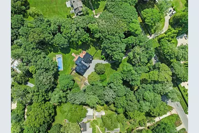 17 Baiting Hollow Road, East Hampton, NY 11937 - Photo 19