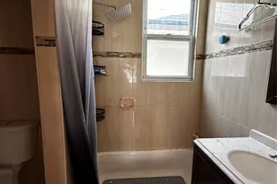 [Address not provided], Jamaica, NY 11435 - Photo 15