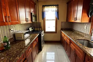 [Address not provided], Jamaica, NY 11435 - Photo 13