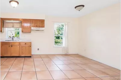 285 Centre Avenue, New Rochelle, NY 10805 - Photo 15