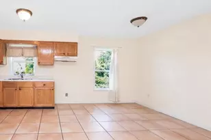 285 Centre Ave, New Rochelle, NY 10805 - Photo 15
