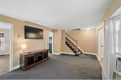 36 Champlin Street, Ronkonkoma, NY 11779 - Photo 7