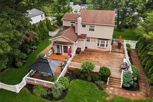 36 Champlin St, Ronkonkoma, NY 11779 - Photo 35
