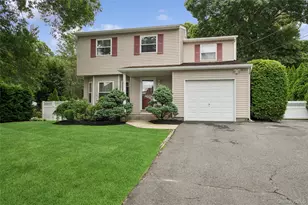 36 Champlin St, Ronkonkoma, NY 11779 - Photo 43