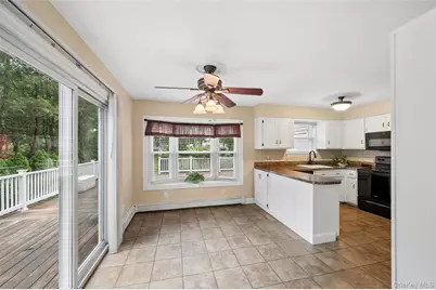 36 Champlin Street, Ronkonkoma, NY 11779 - Photo 13