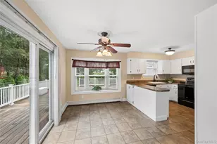36 Champlin St, Ronkonkoma, NY 11779 - Photo 13