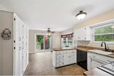 36 Champlin Street, Ronkonkoma, NY 11779 - Photo 17
