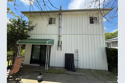 537 Lakeway Drive, West Babylon, NY 11704 - Photo 23