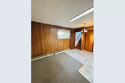 537 Lakeway Drive, West Babylon, NY 11704 - Photo 19