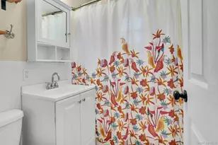 6 Linton Ct, West Babylon, NY 11704 - Photo 33
