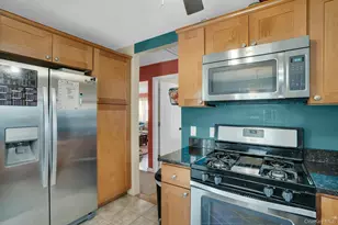 6 Linton Ct, West Babylon, NY 11704 - Photo 21