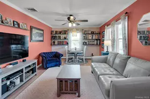 6 Linton Ct, West Babylon, NY 11704 - Photo 11