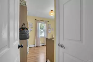 6 Linton Ct, West Babylon, NY 11704 - Photo 31