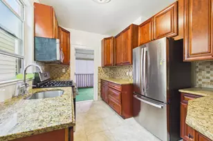 2858 E 197th St, Bronx, NY 10461 - Photo 7