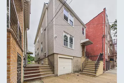 2858 E 197th Street, Bronx, NY 10461 - Photo 3