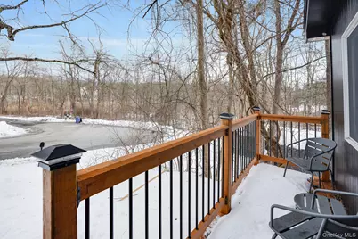62 Netherwood Plaza, Salt Point, NY 12578 - Photo 3
