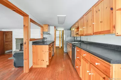 62 Netherwood Plaza, Salt Point, NY 12578 - Photo 15
