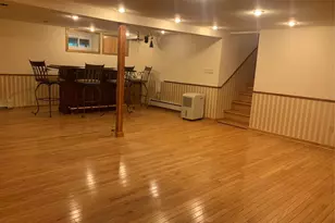 2 Stuart Dr, Syosset, NY 11791 - Photo 15